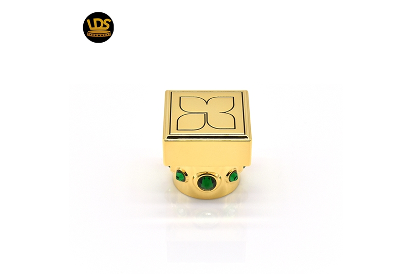 Custom luxury perfume cap11