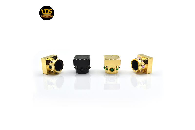 Custom luxury perfume cap7