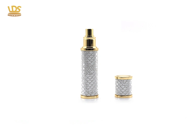 Customized-Crystal-Zamac-Cap-Aluminum-Label-for-Uniquee-Luxury