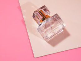 Premium-Custom-Perfume-Caps-for-Luxury-Brands-300x195