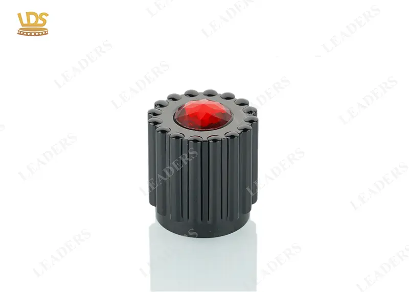 Zamac perfume lid