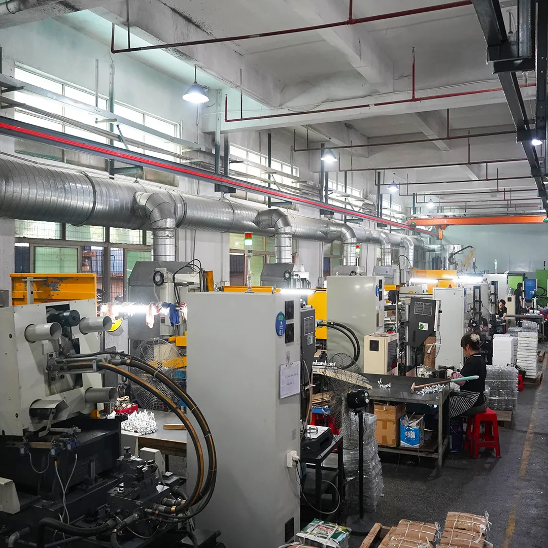 Fully equipped zinc alloy die casting workshop for perfume cap mass production