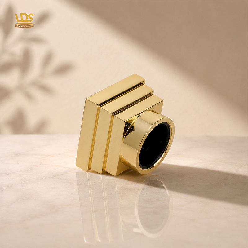 Zinc Alloy Column Perfume Cap-leaders